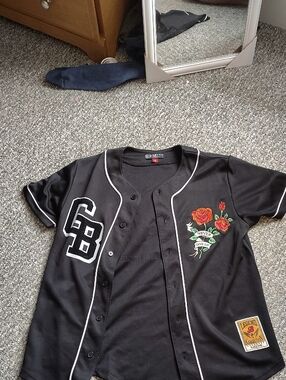 Black Kids' Baseball Jersey with Embroidered Roses - Brand Unknown